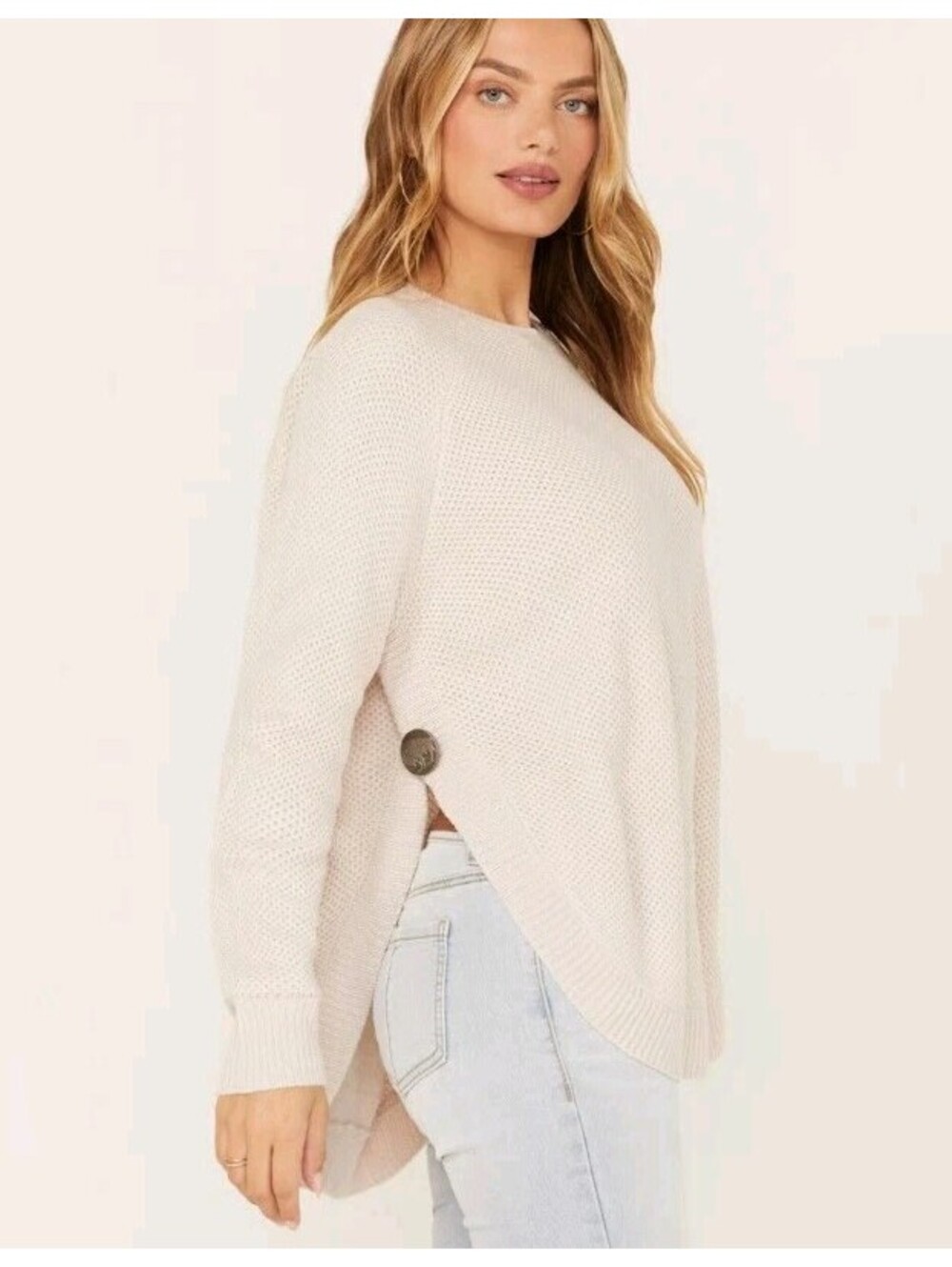 Cotton & Rye Cream Waffle Knit Round Hem Side Button Sweater M